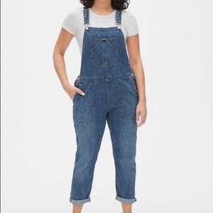 Relaxed denim overalls